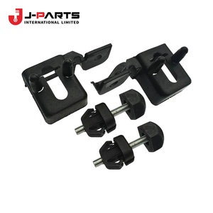Support de fixation du pare-chocs du capot pour Toyota Hilux LN167 1989-2004 OE 53238-35010 5323835010 - Product Image 1