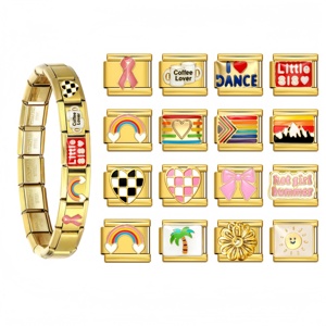 Bracelet à breloques italien en gros, breloques dorées Soleil, Lune, Cœur, Étoile, Tournesol, Evil Eye, maillons en acier inoxydable, bijoux cadeau - Product Image 1