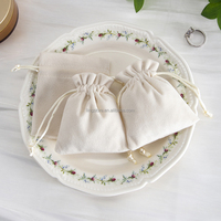 Sacs de pochette d'emballage de bijoux en velours ivoire 9*12 cm Petits sacs à cordon pour ranger les bijoux Parfait comme conteneur cadeau