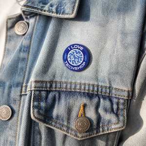 Botón Personalizado, Pin Personalizado para Bolsos y Ropa, Pin de Solapa Estético, Regalo Único para Fans, Diseña el Tuyo - Product Image 3