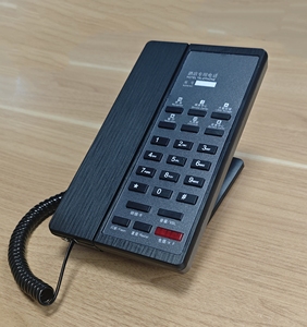 Téléphone d'hôtel personnalisé de qualité supérieure-Téléphone à haut-parleur analogique filaire élégant et fonctionnel pour Hotel & Hostel & Inn - Product Image 2