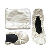 Chaussures de ballerine portables pour femmes, pliables, à enfiler, souples, motif uni, pour l'été, avec sac de transport