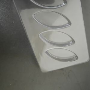 Thermoformage PET transparent jetable personnalisé 10 cavités 2*10 Bac en forme de calisson Blister en plastique chocolat - Product Image 2