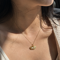 Collar con Colgante de Concha, Cadena con Eslabones de Pétalos de Concha y Circonitas Cúbicas, Joyería Fina para Mujer, Regalo de Moda