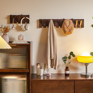 Appendiabiti <span class=keywords><strong>da</strong></span> <span class=keywords><strong>Parete</strong></span> Moderno in Legno Massello con <span class=keywords><strong>Design</strong></span> Creativo a Tasti di Pianoforte per Soggiorno e Ingresso - Product Image 3