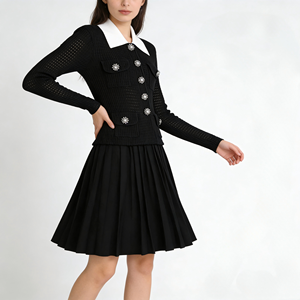 <span class=keywords><strong>Elegante</strong></span> <span class=keywords><strong>Abito</strong></span> da <span class=keywords><strong>Donna</strong></span> di Alta Qualità, Primavera 2026, Nuovo Modello a Tinta Unita, Lavorato a Maglia, Aderente, Maniche Lunghe, Linea ad A con Bottoni a Diamante - Product Image 2