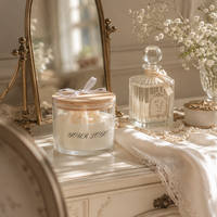 Bougie personnalisée avec logo LF, couvercle en bois, pot en verre, fleur de marguerite, parfum floral, cadeau, souvenir de mariage, étiquette personnalisée, marque propre, décorative