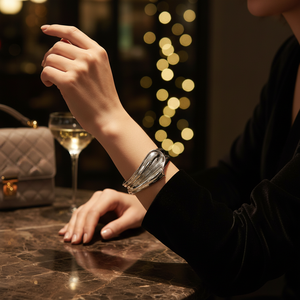 Braccialetti di moda incernierati in rodio placcato elegante Design del braccialetto per le donne - Product Image 3