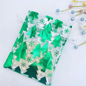 Ventes chaudes : Sac cadeau en organza satiné avec cordon de serrage, petite pochette en maille pour bijoux, bonbons et autres cadeaux de Noël pour la saison des fêtes - Product Image 4