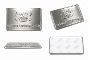 Lecteur DVD TV portable en aluminium avec plaque nominative gaufrée simple face, impression sérigraphique et technique de moulage - Product Image 3