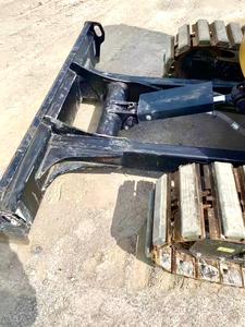 รถขุดขนาดเล็ก 3 ตัน รุ่น 303 มือสองจากญี่ปุ่น ดีไซน์กะทัดรัด ได้รับการรับรองมาตรฐาน CE รุ่นปี 2023 ราคาถูก พร้อมเครื่องยนต์และเกียร์ - Product Image 4