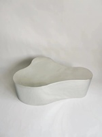Table de présentation créative en acier inoxydable de style nordique, minimaliste et luxueuse, avec comptoir cascade, forme personnalisée, pour la maison