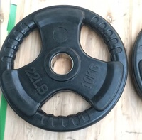 Plaques de poids Tri Grip revêtues de caoutchouc Plaque de poids Barbell Couverture en caoutchouc