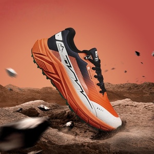 Chaussures de sport modèle 2025, respirantes, avec empeigne en mesh, légères et amortissantes, style couple, chaussures de course - Product Image 2