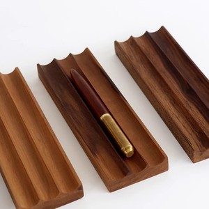Porte-stylos en bois personnalisé à trois fentes, organiseur de bureau pour pinceaux de calligraphie, en bois massif artisanal - Product Image 4