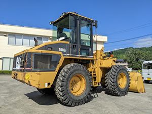 Cargadora de ruedas CATERPILLAR usada de alta calidad 910G # AKR00489 diésel eléctrico a la venta - Product Image 2