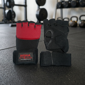 Gants d'entraînement de boxe Quick MMA Costumes MC-244 avec protège-mains intérieur rembourré en gel sous les gants, fabriqués au Pakistan, équipement de boxe - Product Image 3
