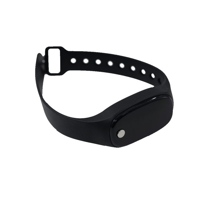 LoRaWAN BT 5.0 GPS Cattle Tracking Smart Wristband Bracelet with IP67 Protection and 5m Accuracy