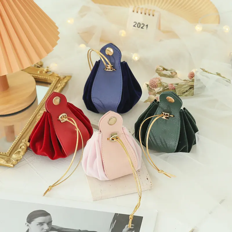 New Wedding Candy Box Leather Hand Candy Bag Velvet Candy Drawstring Bag Wedding Sweet Gift