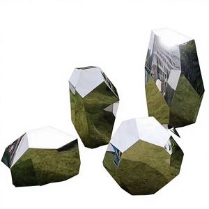 Sculpture d'animal en acier inoxydable pour extérieur de Foshan, statue d'art moderne artisanale, design écologique, durable, artistique pour l'aménagement paysager - Product Image 1