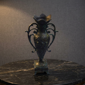 Jarrón de Flores Moderno de Estilo Americano de Aluminio para Mesa - Product Image 3