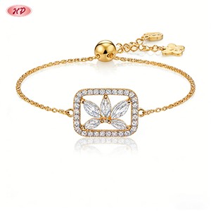 Bracciale Hengdian con Zirconi a Forma di Fiore e Cornice Quadrata Placcato Oro 18K, Bracciale Scorrevole da Donna per Uso Quotidiano - Product Image 6