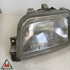 Phare avant gauche 0289008 pour Renault Clio Mk1 1990-1998 d'occasion (85525) - Product Image 2