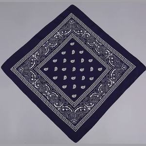 <span class=keywords><strong>Bandana</strong></span> personalizzata biadesivo stampato cachemire 100% <span class=keywords><strong>cotone</strong></span> personalizzato uomo e <span class=keywords><strong>donna</strong></span> <span class=keywords><strong>bandana</strong></span> sciarpa <span class=keywords><strong>bandana</strong></span> - Product Image 3