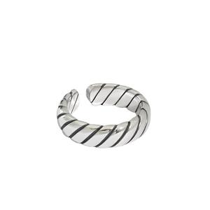 Bague coréenne en argent Ins Niche Personnalité Retro Old Lines Fried Dough Twists Design S925 Sterling Silver Open Ring - Product Image 2