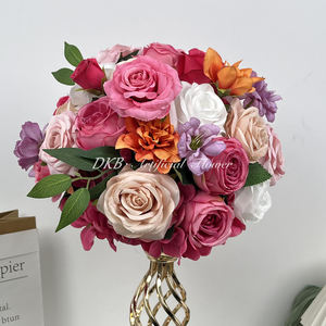 DKB Centro de Mesa de Flores Artificiales de Seda, Estilo Victoriano, Moderno y de Lujo, para Decoración de Mesa Baja en Bodas, Día de la Madre y Navidad, 30 cm - Product Image 3