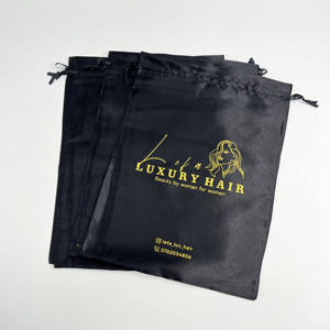 Bolsas de Satén Negras Personalizadas de Primera Calidad con Cordón y Estampado Dorado - Empaque para Extensiones de Cabello y Pelucas - Product Image 2