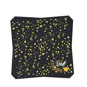 ชุดอุปกรณ์ตกแต่งงานรับปริญญาสีทอง ดำ ขาว ยี่ห้อ DAMAI ประกอบด้วยจานกระดาษ แก้วกระดาษ ผ้าเช็ดปาก ชุดภาชนะสำหรับงานเลี้ยงแบบใช้แล้วทิ้ง - Product Image 5