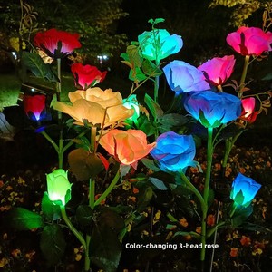 Lampe LED solaire à 3 têtes en forme de <span class=keywords><strong>rose</strong></span> grimpante avec piquet de sol pour la décoration de jardin/cour ME3018 - Product Image 2