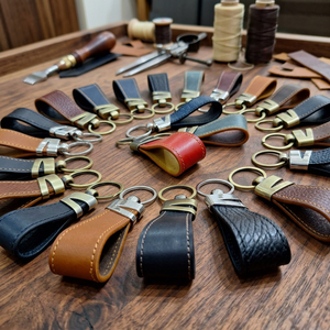 Cowhide <b>Leather</b> Simple Rectangle Oval Keychain Custom Color Carving Embossed Eco-Friendly Durable High Quality Thanksgiving - Product Image 1