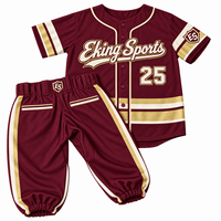 Ensemble de shorts et de chemises de baseball personnalisés OEM, couleur marron, avec des patchs appliqués avec le nom de l'équipe ou du club, design en sergé, uniforme de baseball, vêtements de sport