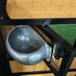 Economische Laagste Prijs Draagbare Houten Staal Bamboe Gegalvaniseerde Schuur Deur Paardenstal Met Draaideur - Product Image 4