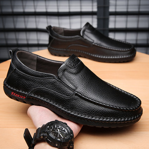 Mocasines de cuero de vaca de primera capa para hombre, zapatos informales de negocios británicos, calzado cómodo de cuero genuino para conducir, calzado para padre - Product Image 2