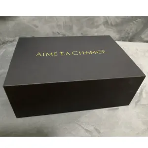 Muestra gratis de lujo de cartón impreso ropa corrugado caja de regalo magnética de embalaje, cajas de regalo personalizado con embalaje logotipo