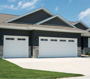 Porte de garage sectionnelle manuelle Prima New Carriage Door à double battant <span class=keywords><strong>coulissant</strong></span> latéralement et pliable - Product Image 1