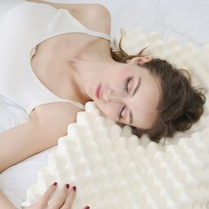 Precio bajo Nueva almohada <span class=keywords><strong>de</strong></span> látex con dientes <span class=keywords><strong>de</strong></span> lobo Almohadas geométricas ergonómicas Adultos Bebé Dormir Almohadas <span class=keywords><strong>de</strong></span> cuello <span class=keywords><strong>de</strong></span> espuma viscoelástica - Product Image 6