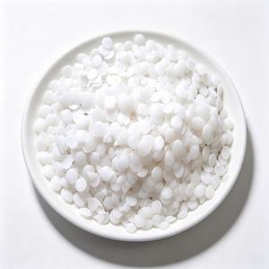 Factory Bulk FT Wax White <b>Pellet</b> FT Wax Fully Refined Used For Industrial Coating And Candle Production - Product Image 1