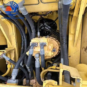 Excavadora Usada Komatsu PC460LC-8 de 46 Toneladas con Capacidad de Cazo de 2.1m³ para Movimiento de Tierras Pesadas con Cazo de Excavación - Product Image 5