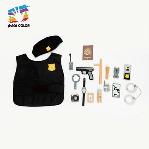 Set Kostum Peran Polisi Anak dari Kayu dengan Rompi, Topi, Borgol, dan Alat Polisi Pura-pura - Pakaian Realistis W10L111 - Product Image 1