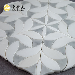 Mosaico de Mármol Floral con Diseño de Chorro de Agua para Decoración de Paredes en Centros de Spa, Bienestar y Salas de Meditación - Product Image 3