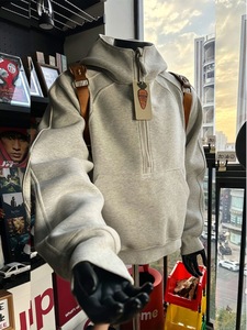 Felpa con cerniera a mezza altezza stile americano da uomo, giacca deconstruita di nicchia autunnale, felpa con cappuccio rigida pesante Cleanfit - Product Image 3