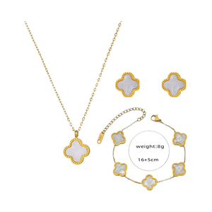 ชุดเครื่องประดับจี้สเตนเลสสตีล Clover Trendy กันน้ำ ไม่หมอง ไม่เป็นสนิม ป้องกัน PVD สำหรับสร้อยคอและกำไลข้อมือ เหมาะสำหรับเป็นของขวัญ - Product Image 4