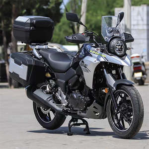 <span class=keywords><strong>Suzuki</strong></span> <span class=keywords><strong>V</strong></span>-<span class=keywords><strong>Strom</strong></span> <span class=keywords><strong>250</strong></span> (DL250) - Moto sportive de loisirs et de tourisme à deux cylindres de <span class=keywords><strong>250</strong></span> cm³, durable, avec une vitesse maximale supérieure à 80 km/h - Product Image 1