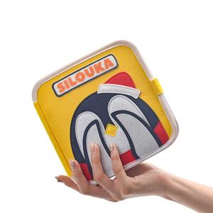 Libro Sensoriale in Feltro Personalizzato per Bambini, Gioco da Viaggio Portatile con Pinguini Antartici e Abbinamento Numerico per lo Sviluppo delle Abilità Motorie - Product Image 1