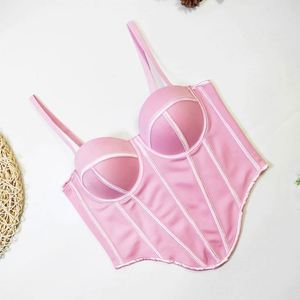 Débardeur court corset sexy et respirant en maille unie avec logo frontal pour femme - Product Image 1