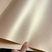 Emballage en papier perlé de qualité supérieure, tailles personnalisables, couramment utilisé pour les étiquettes suspendues, les emballages de luxe et les boîtes cadeaux